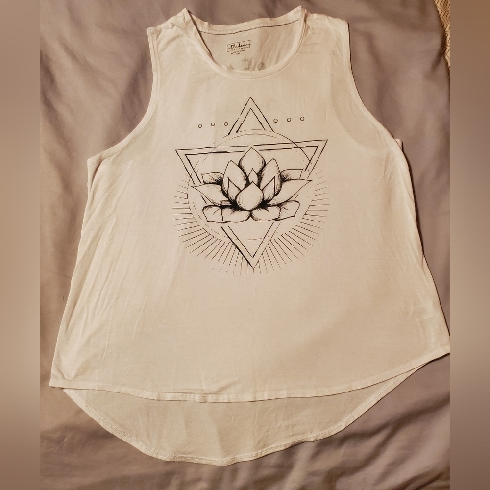 Miken Flow White Sleeveless T-Shirt.  Create Your Own Calm.Size XXL